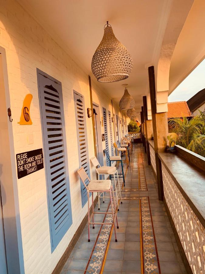 Sunflower Stay And Surf ชังกู ภายนอก รูปภาพ