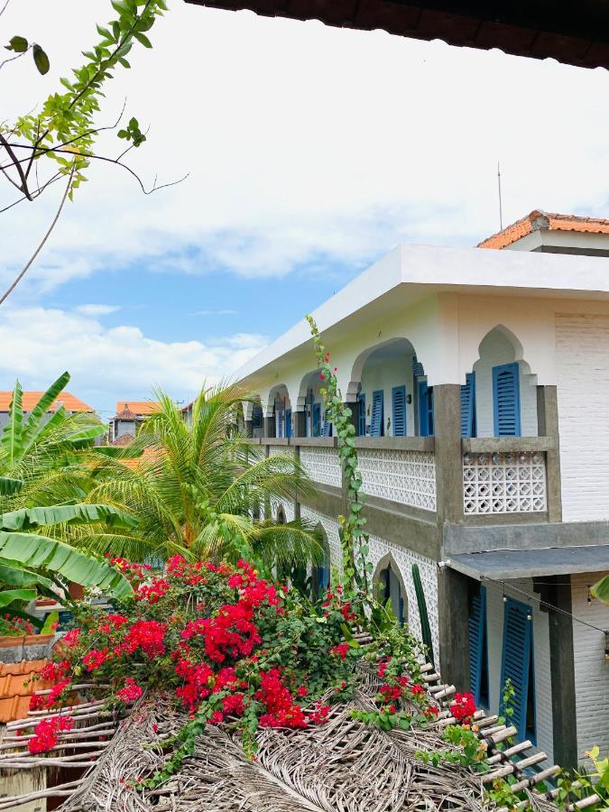 Sunflower Stay And Surf ชังกู ภายนอก รูปภาพ